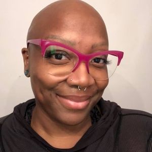 Meet your Posher, Lydia